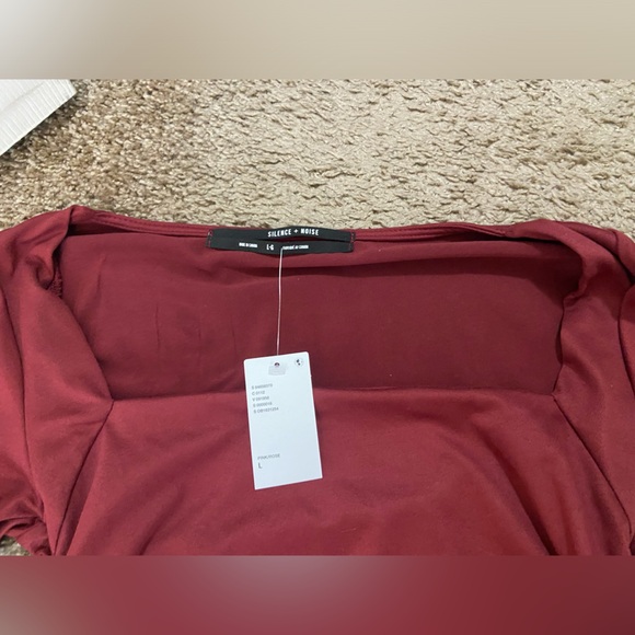 NWT Urban Outfitters Silence + Noise Victoria Long Sleeve, Square Neck Top, L - Picture 5 of 5